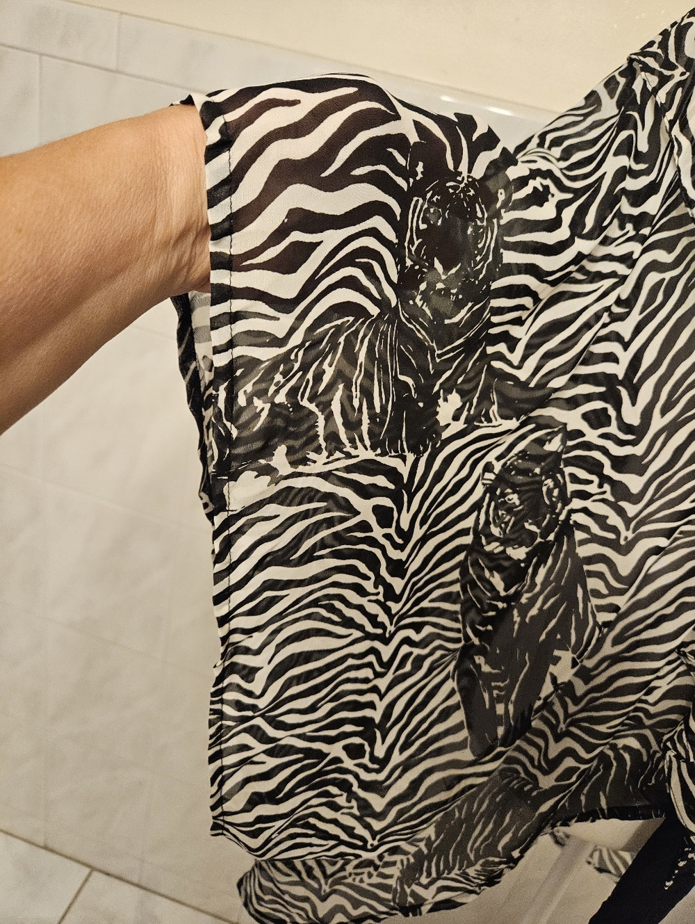 BCBGeneration - Picture 7 of 9